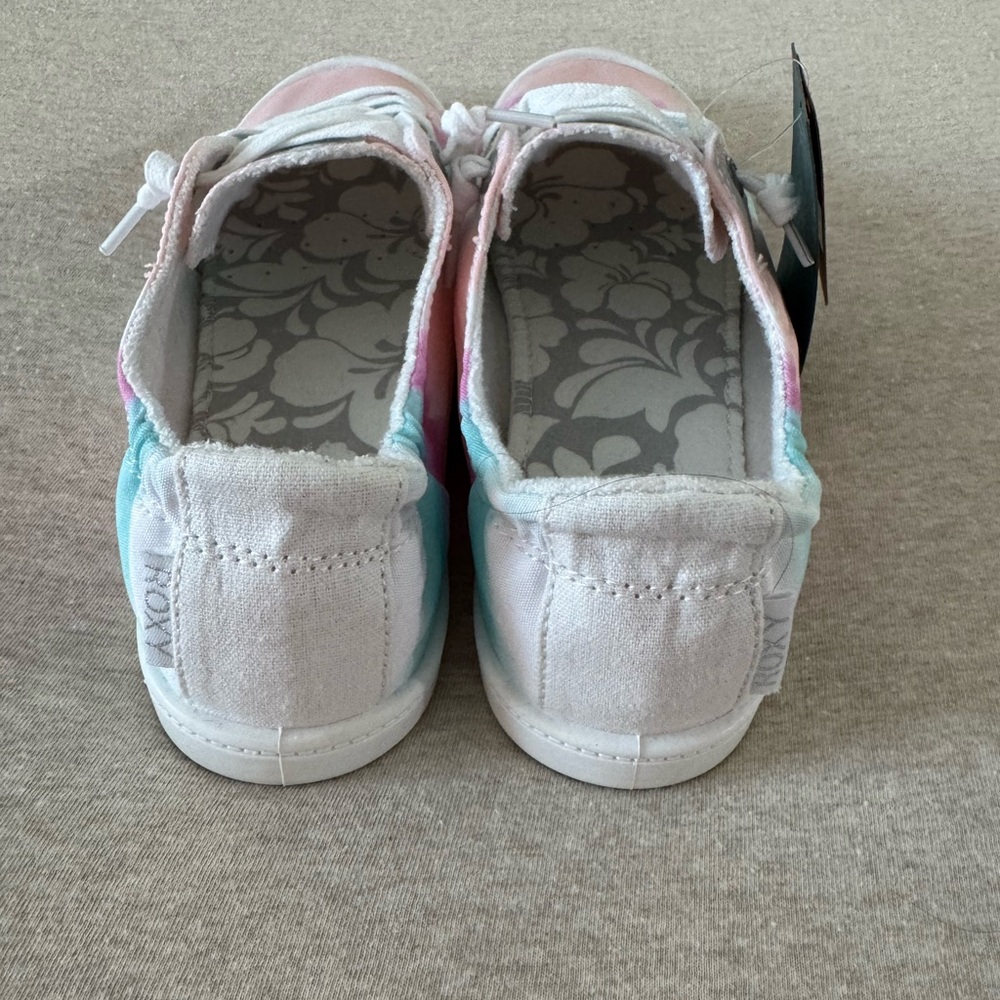 ROXY Women’s Pastel Tie-Dye Sneakers - Picture 3 of 5
